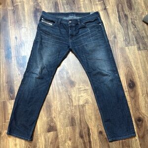 Men's Dark Blue Jeans
